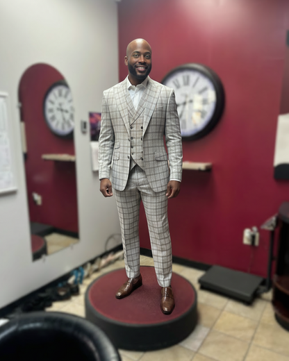 Custom-made 100% Merino Wool Suits / Light Brown - Custom-made Single-Breasted Peak Lapel Men's Three Piece Slim Fit Suit