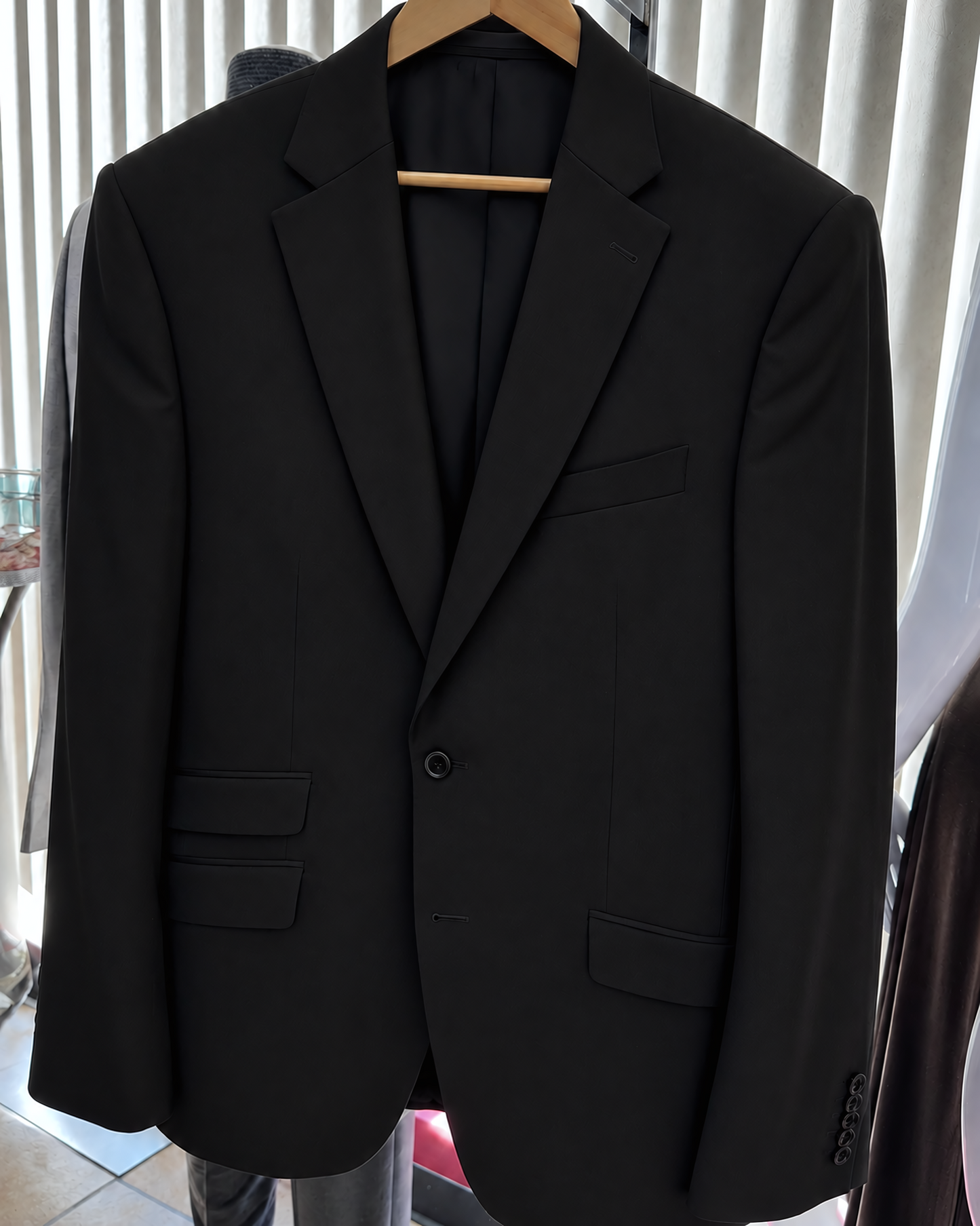 Custom-made 100% Merino Wool Suits / Black - Custom-made Single-Breasted Notch Lapel Men's Three Piece Slim Fit Suit