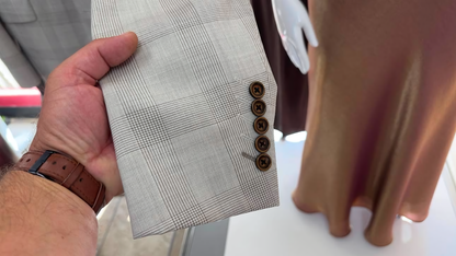 Custom-made 100% Merino Wool Suits / Light Brown - Custom-made Single-Breasted Peak Lapel Men's Three Piece Slim Fit Suit