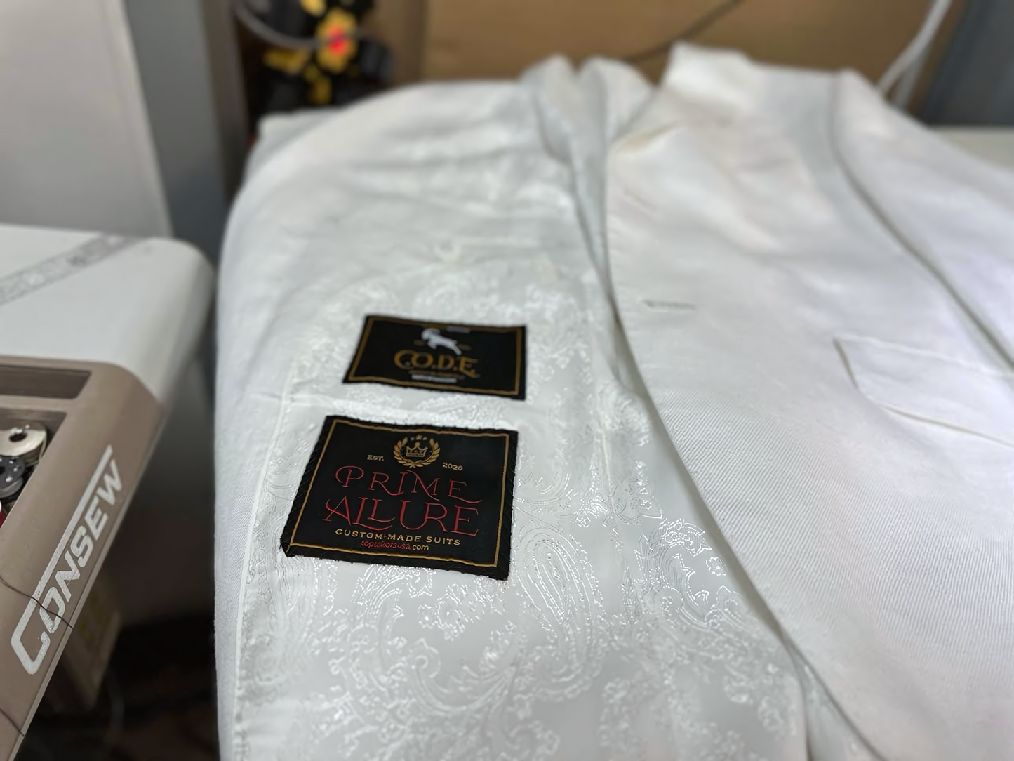 BESPOKE C.O.D.E Pure Linen Suits / White - Hand-made Single Breasted Notch Lapel Men's Two Piece Slim Fit Suit