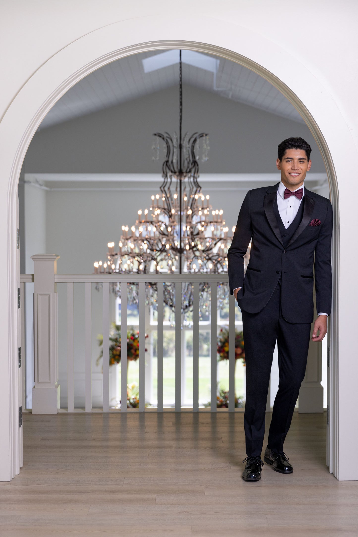 MICHAEL KORS Legacy Performance Stretch Black Slim Fit Tuxedo Coat